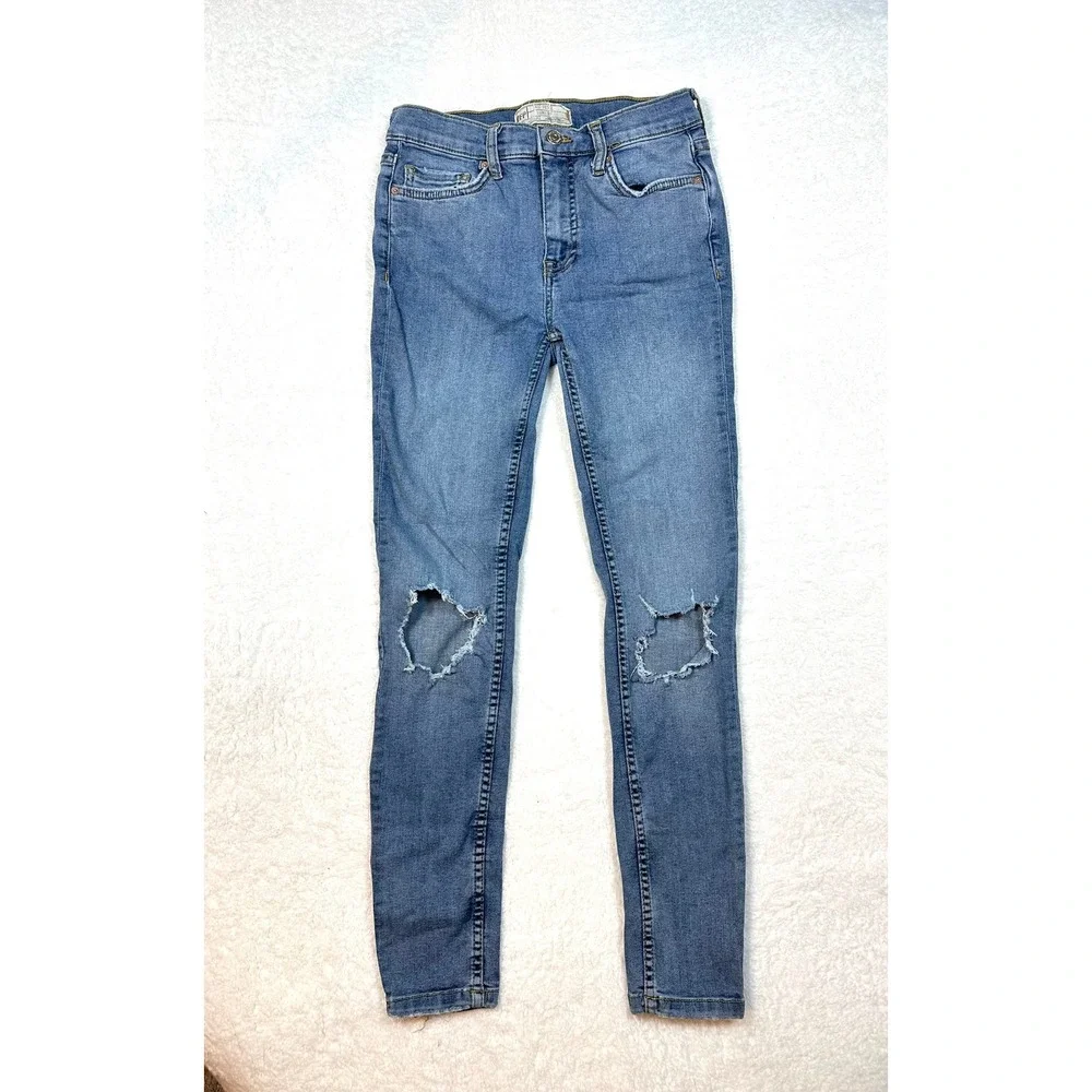 Free People 26 Skinny Stretch denim Urban Outfitters ankle‎ length distressed